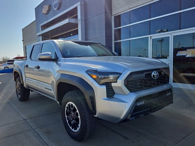 2024 Toyota Tacoma 4WD SR5