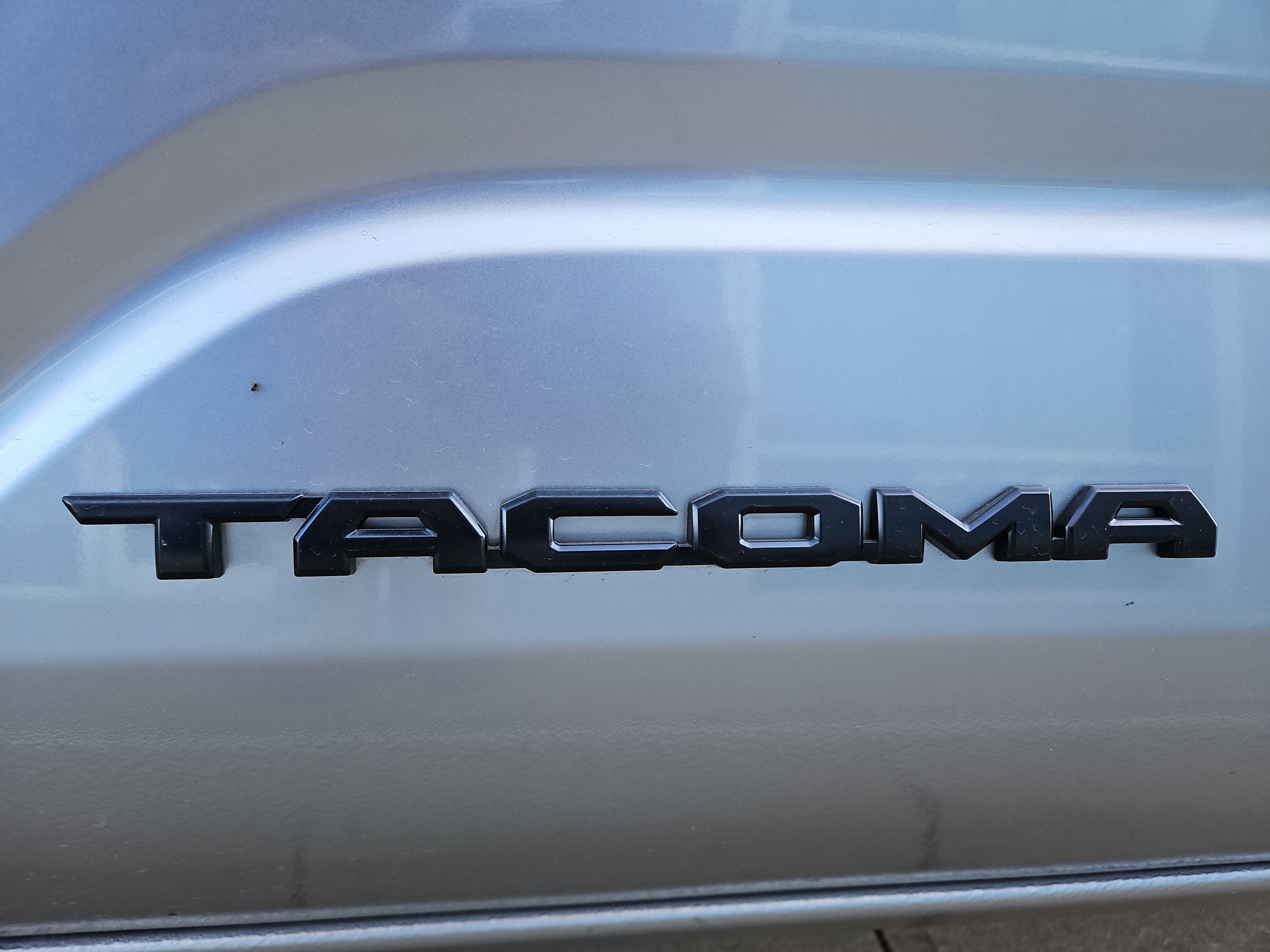 2024 Toyota Tacoma 4WD SR5