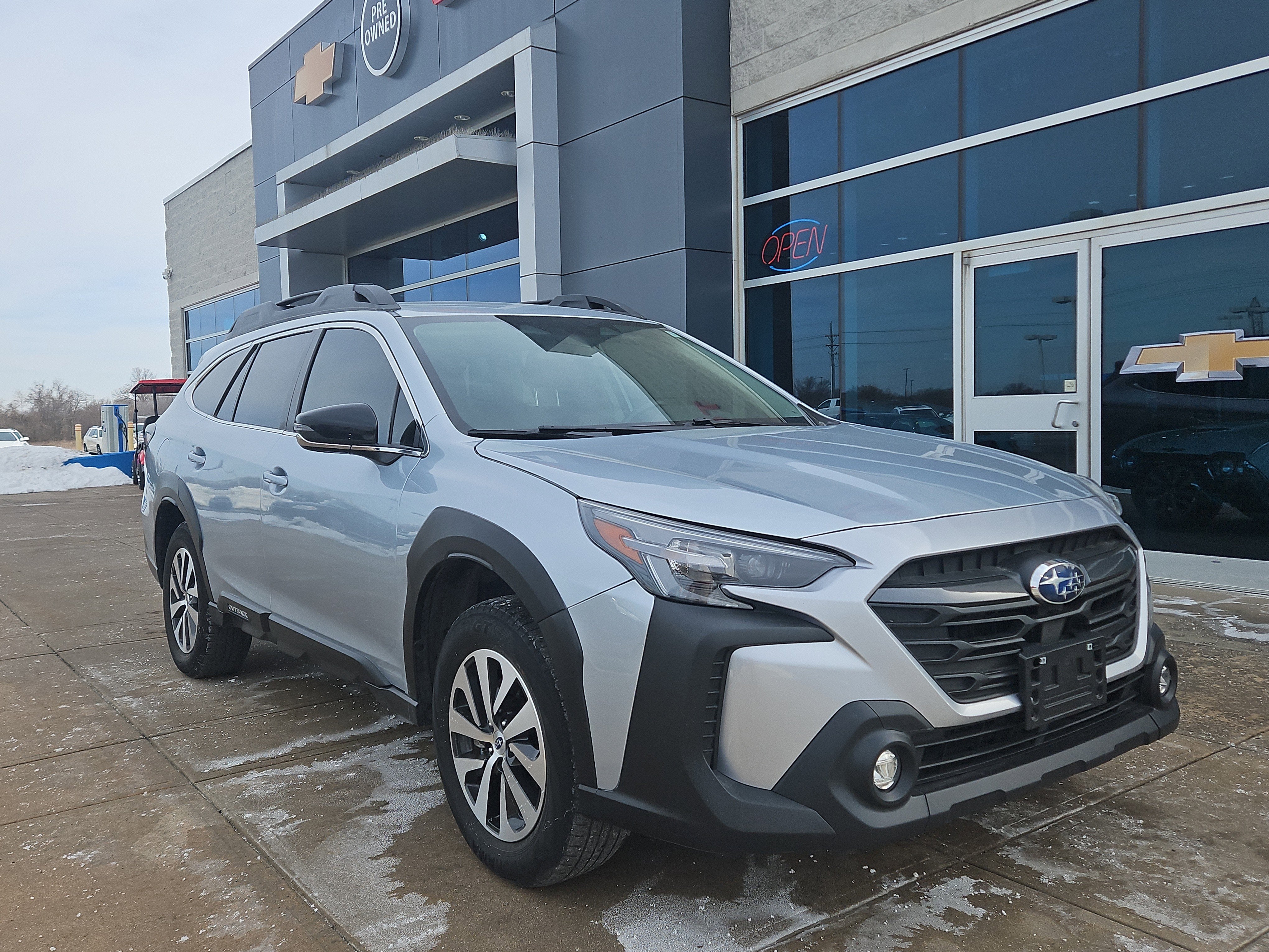 2023 Subaru Outback Premium