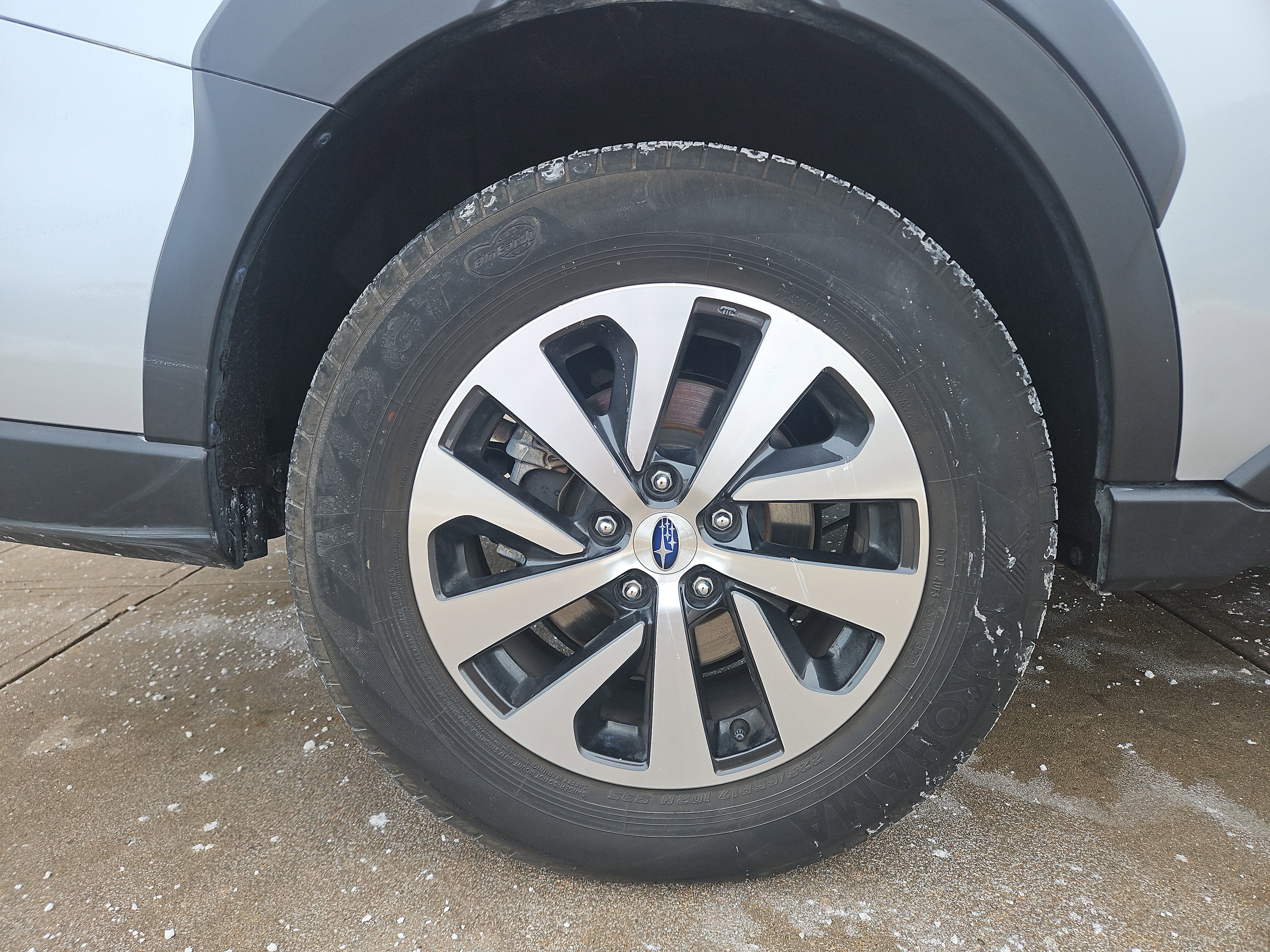 2023 Subaru Outback Premium