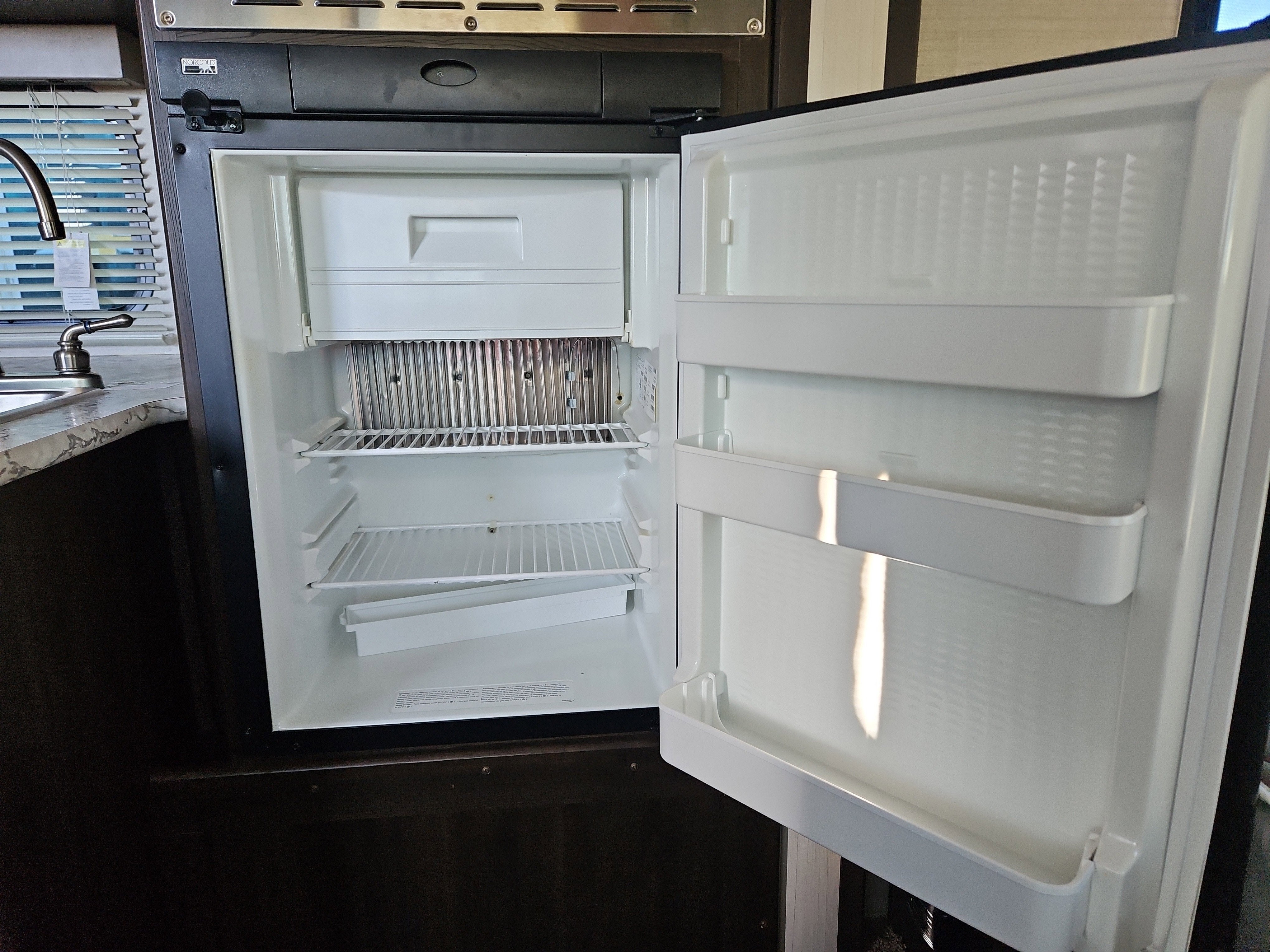 2018 KEYSTONE COLT Base