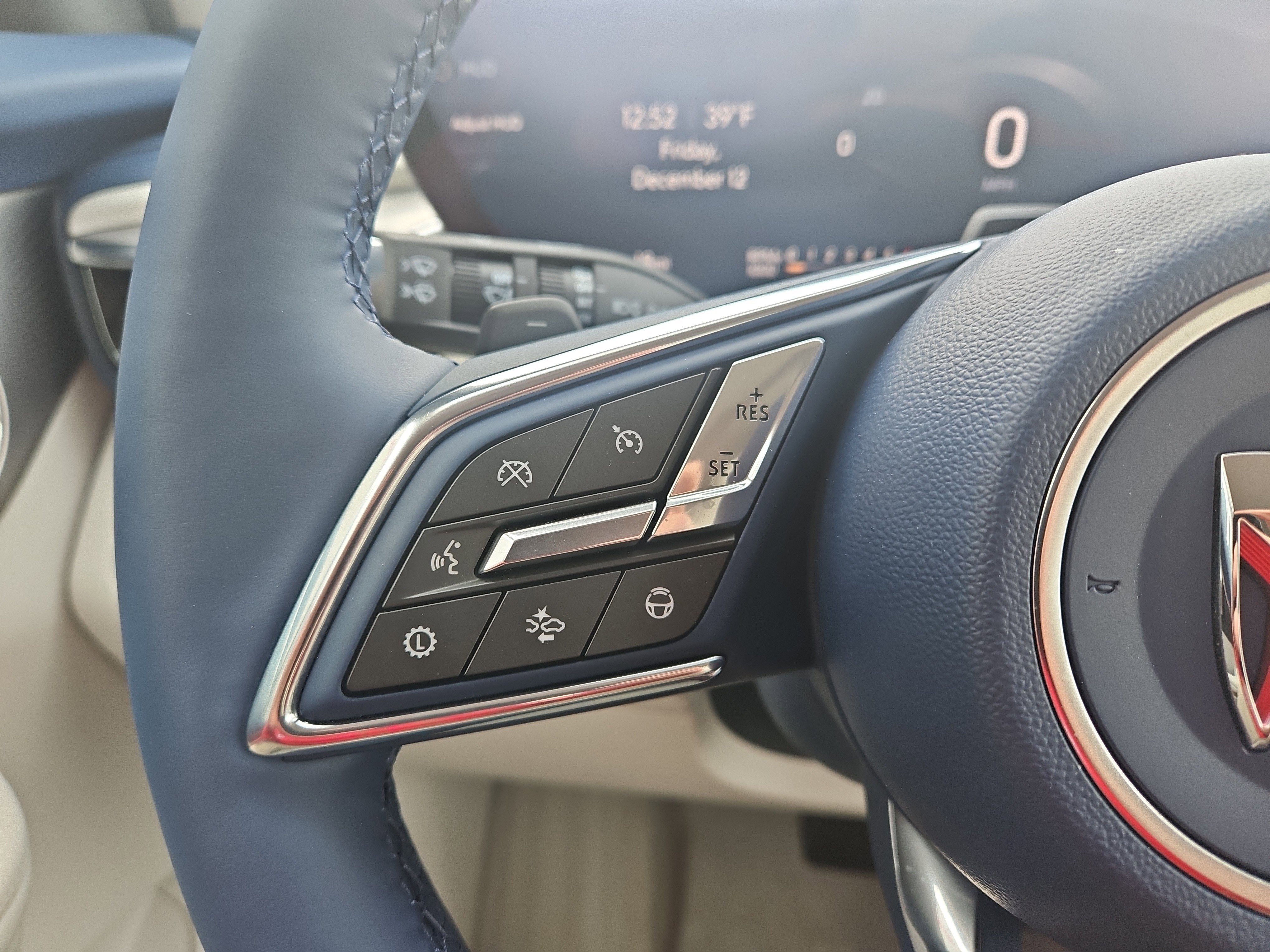 2025 Buick Enclave Avenir