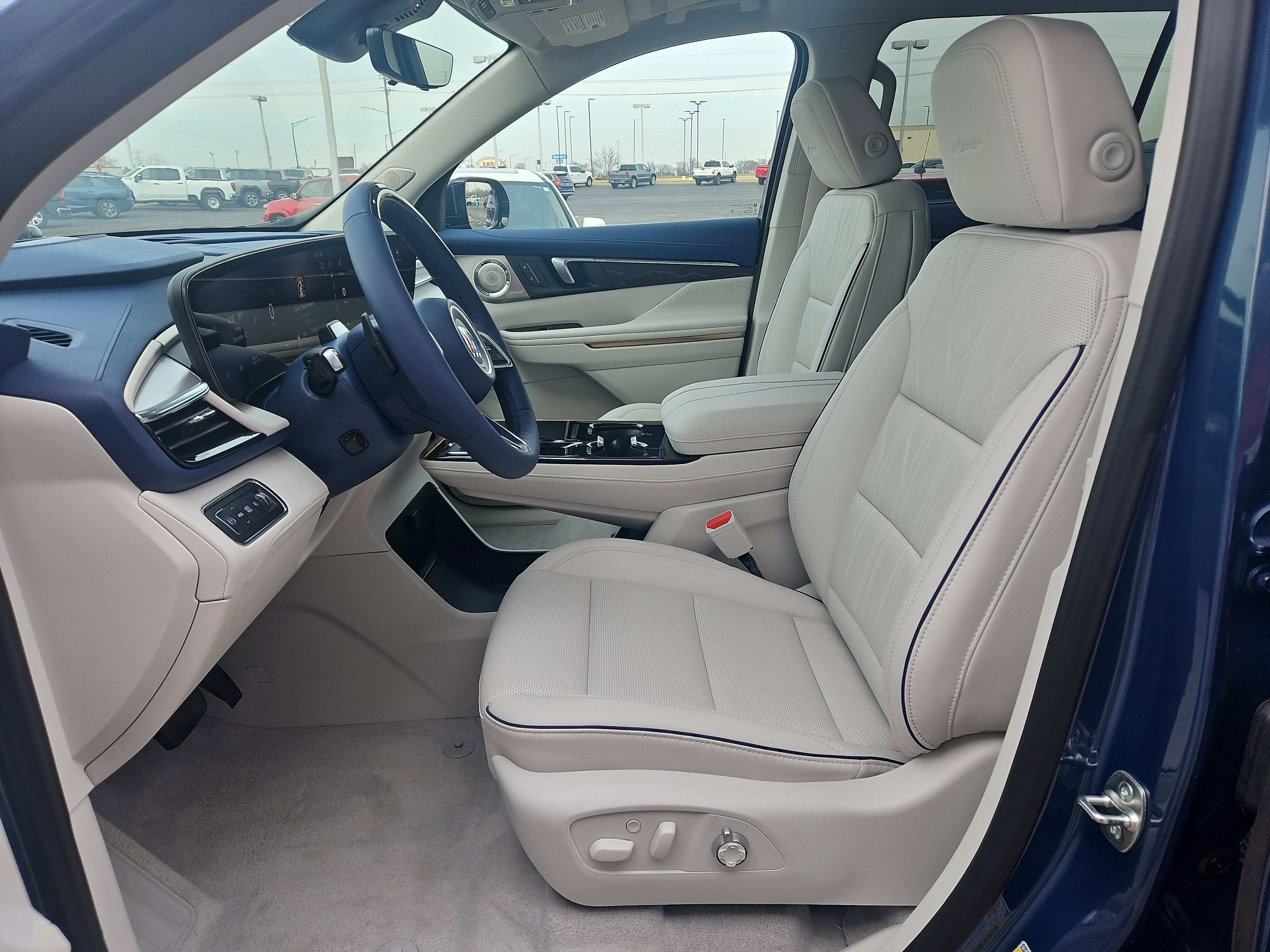 2025 Buick Enclave Avenir