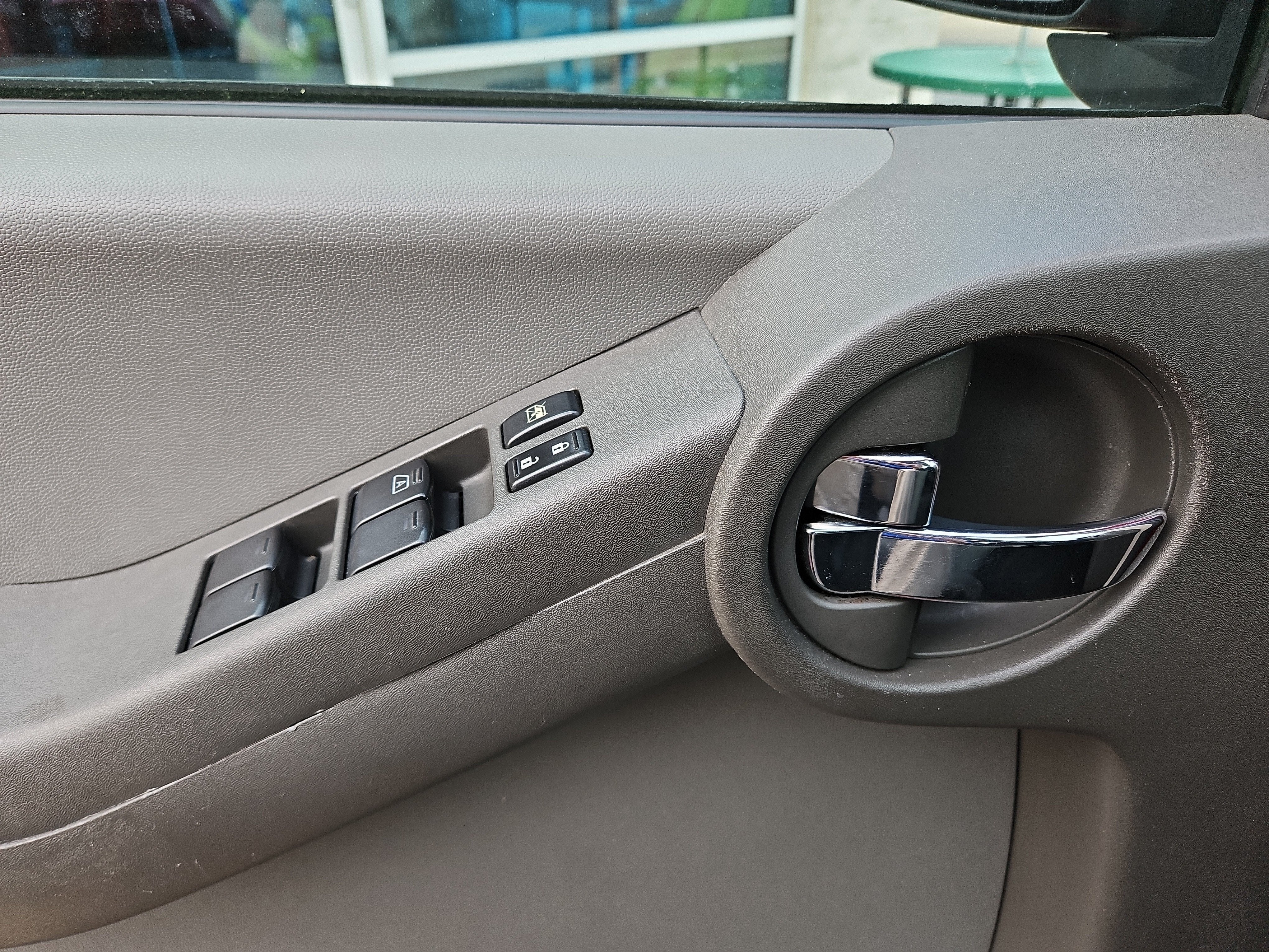 2010 Nissan Xterra S