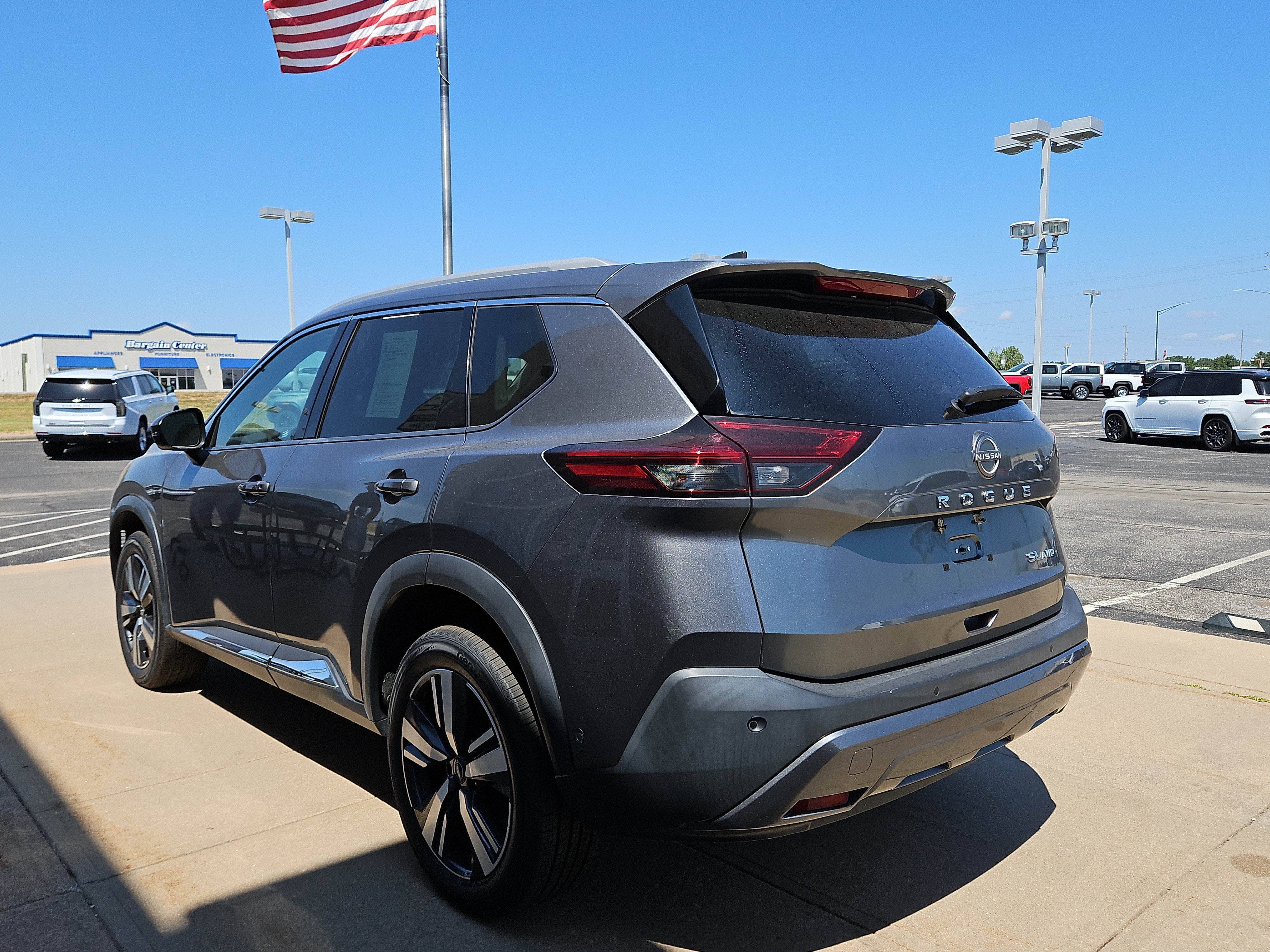 2023 Nissan Rogue SL