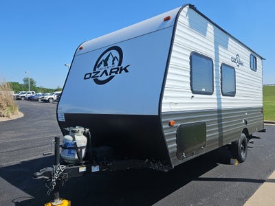 2023 FOREST RIVER OZARK Base
