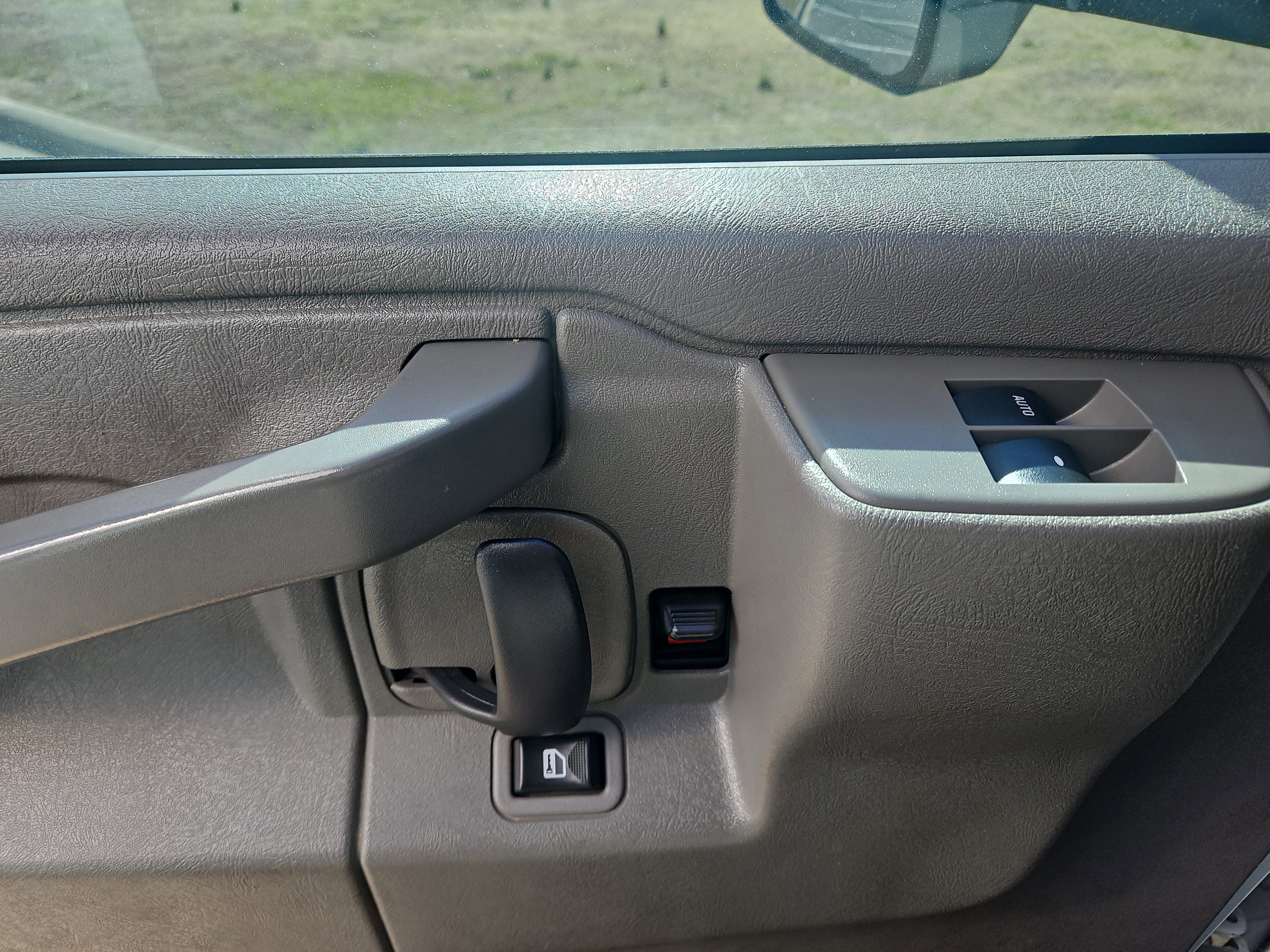 2020 GMC Savana Cutaway 3500 Base