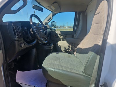 2020 GMC Savana Cutaway 3500 Base