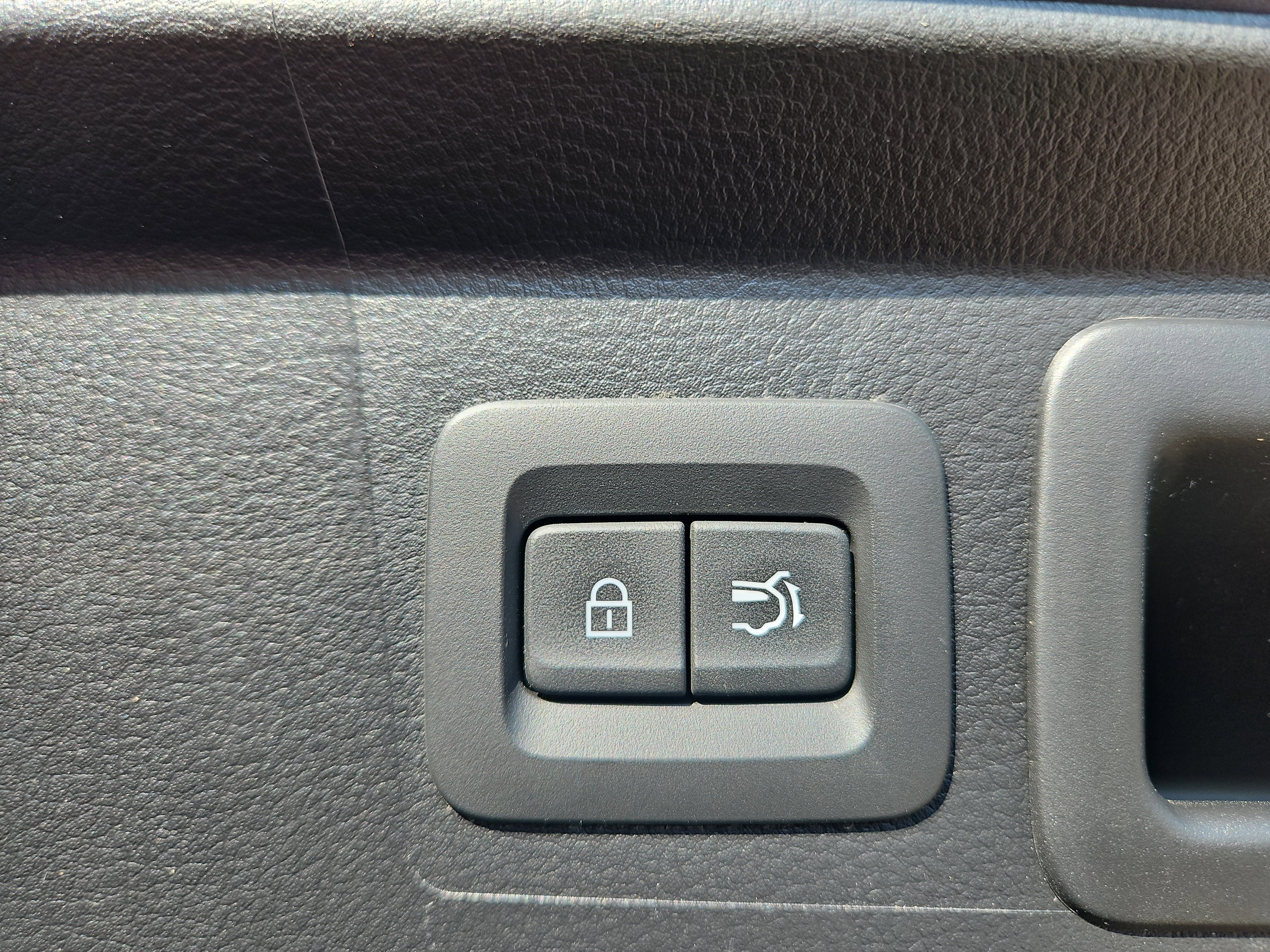 2025 Mazda Mazda CX-50 2.5 S Premium Plus Package