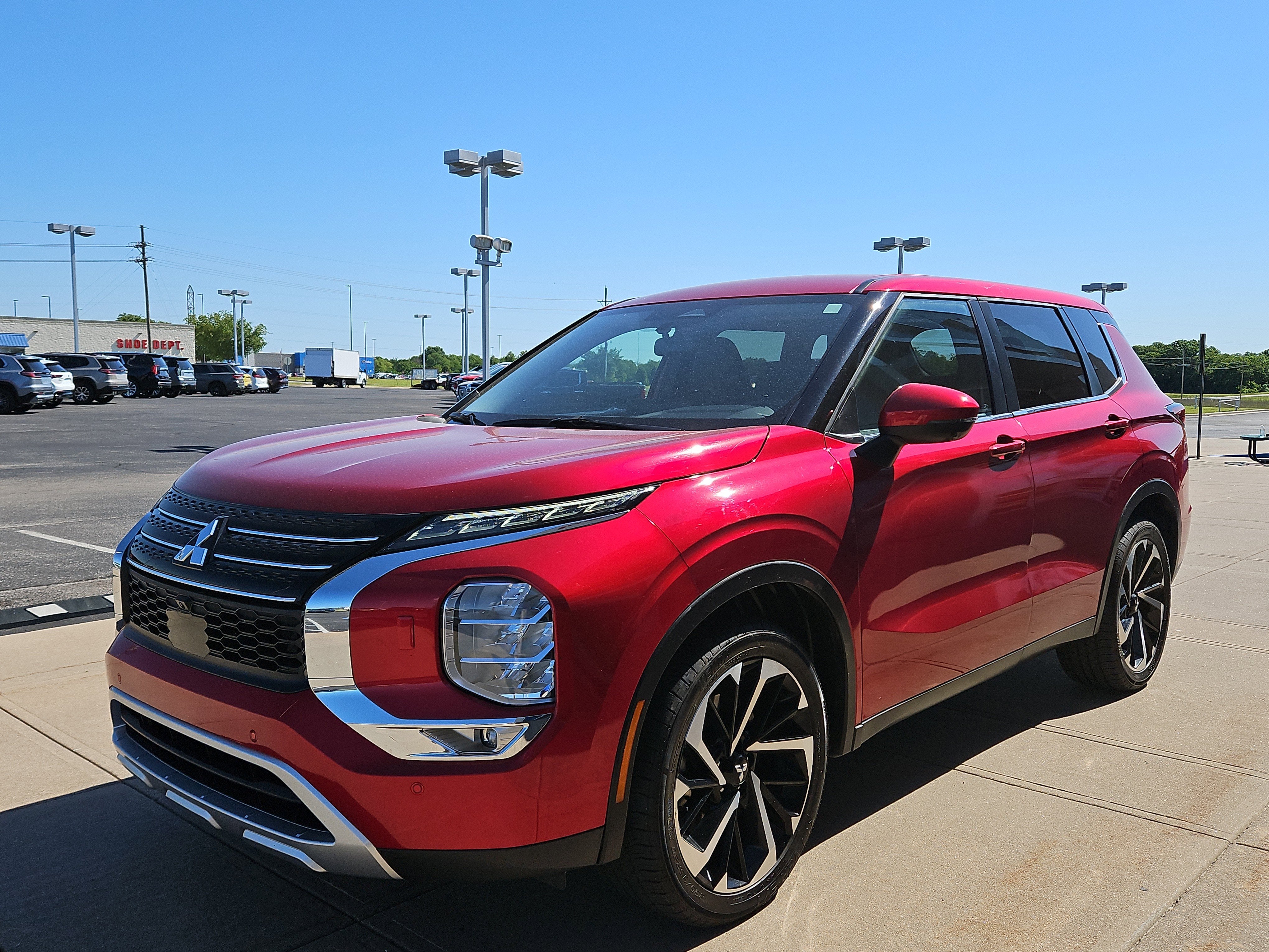 2024 Mitsubishi Outlander SE