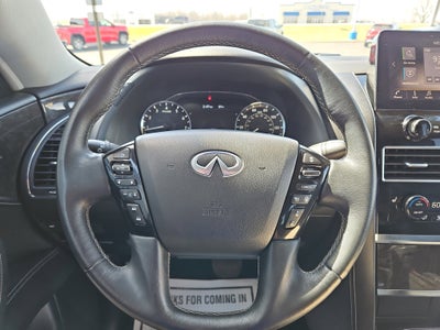 2024 INFINITI QX80 LUXE