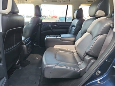 2024 INFINITI QX80 LUXE