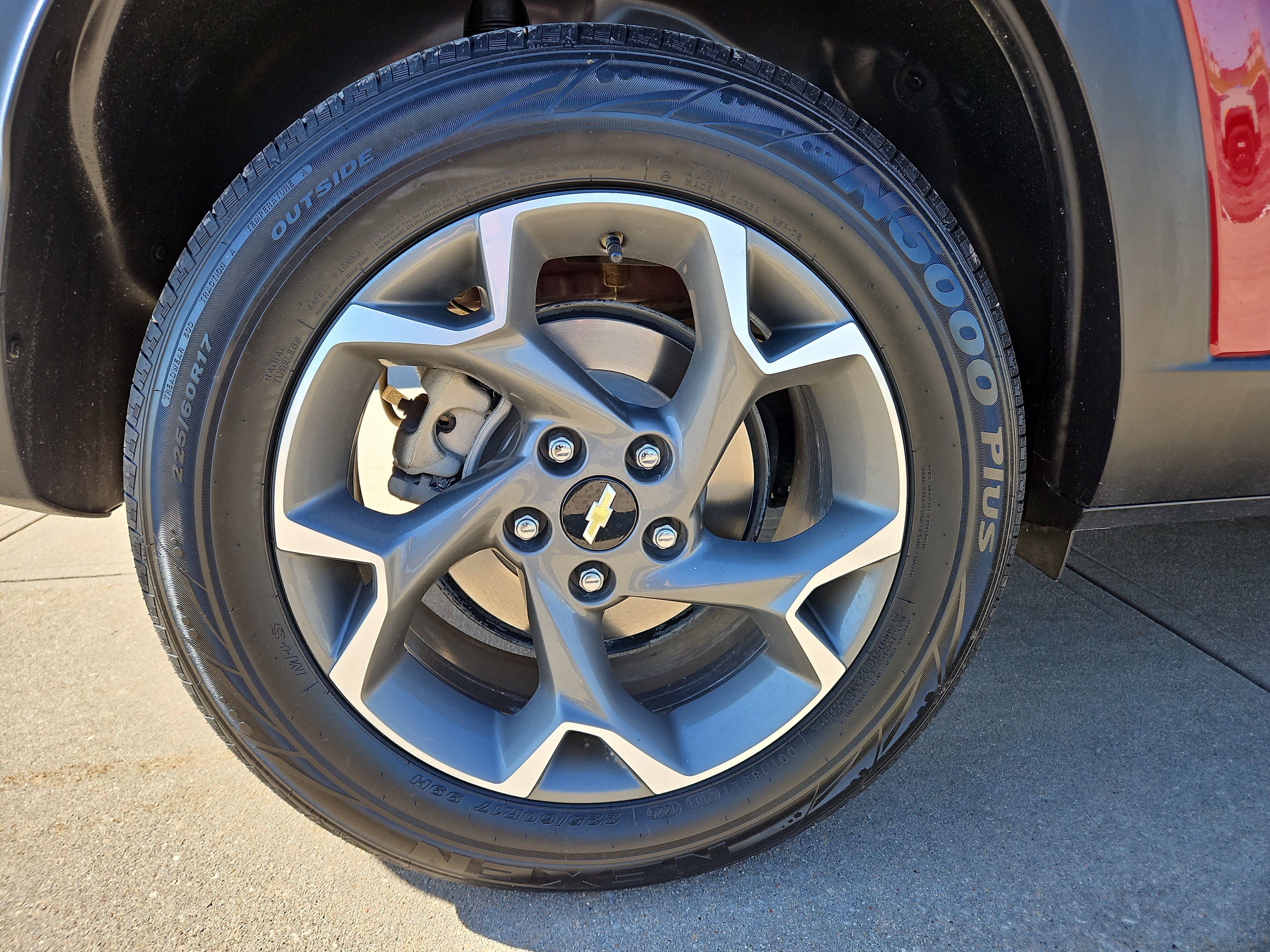 2024 Chevrolet Trax LT