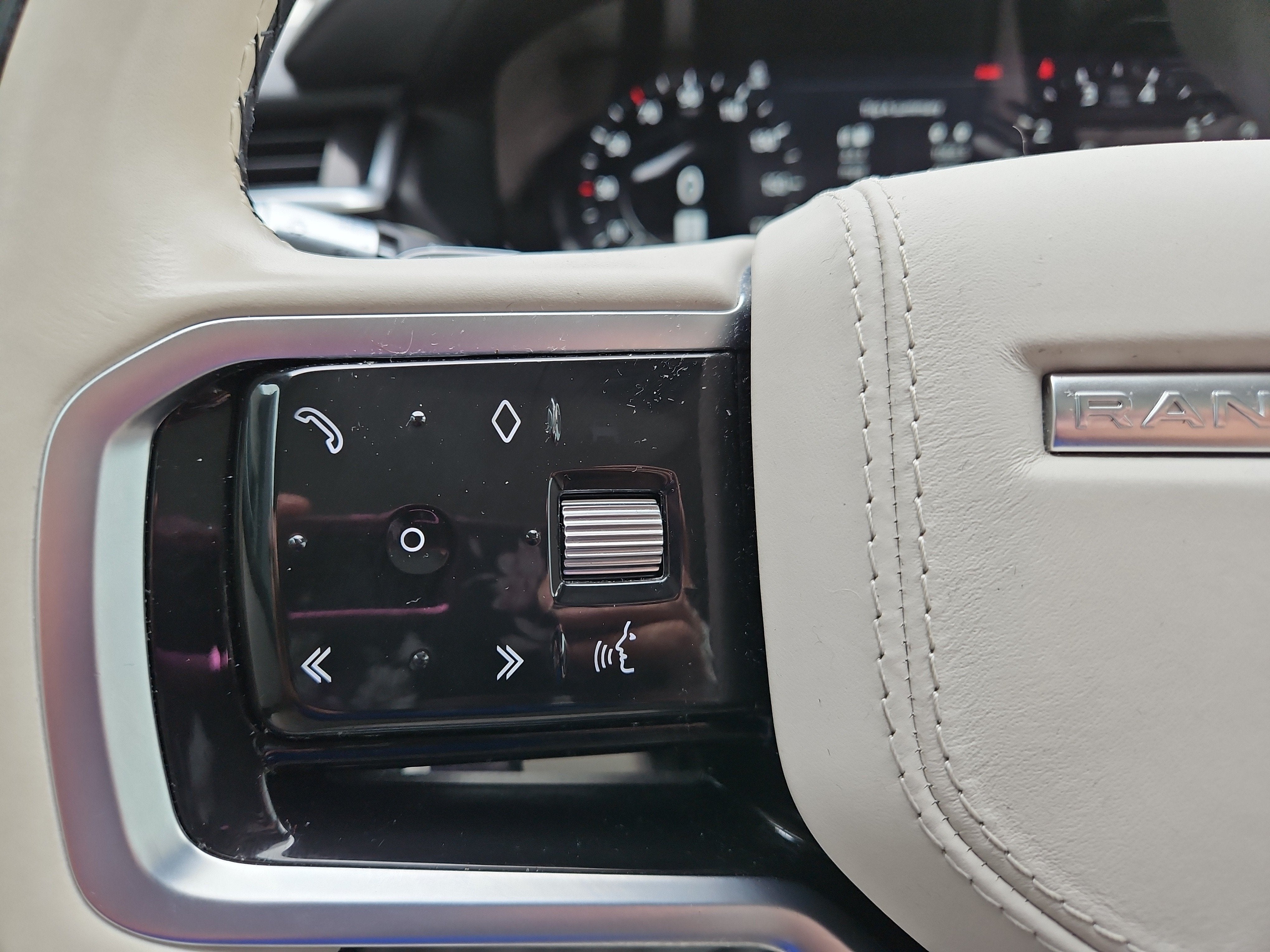 2021 Land Rover Range Rover Velar R-Dynamic HSE