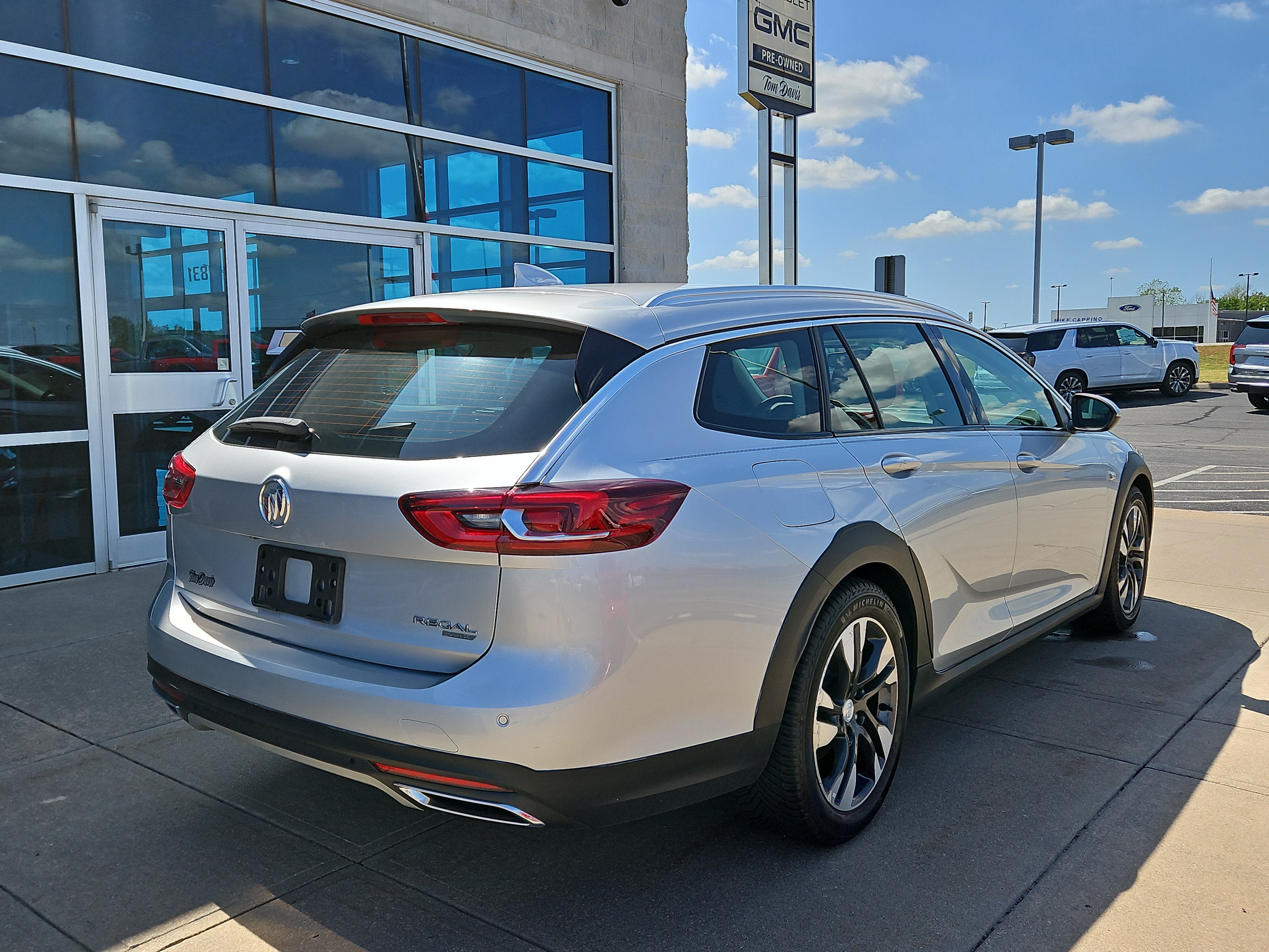 2019 Buick Regal TourX Preferred