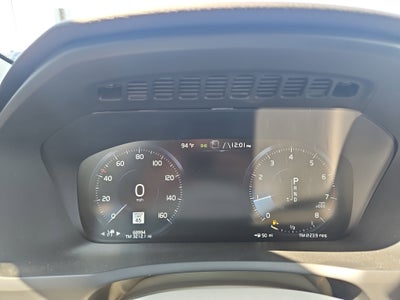 2021 Volvo XC90 Momentum