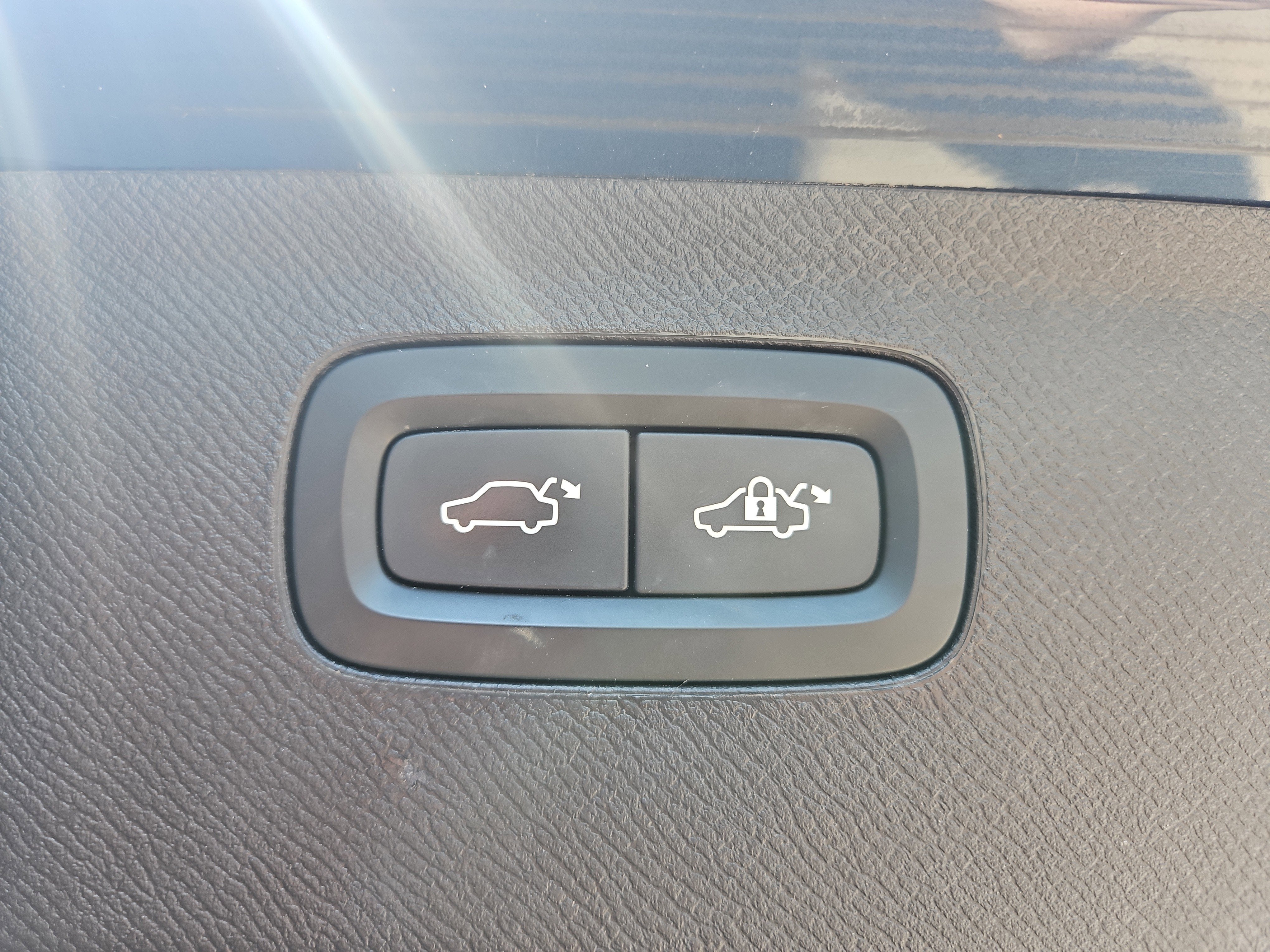 2021 Volvo XC90 Momentum