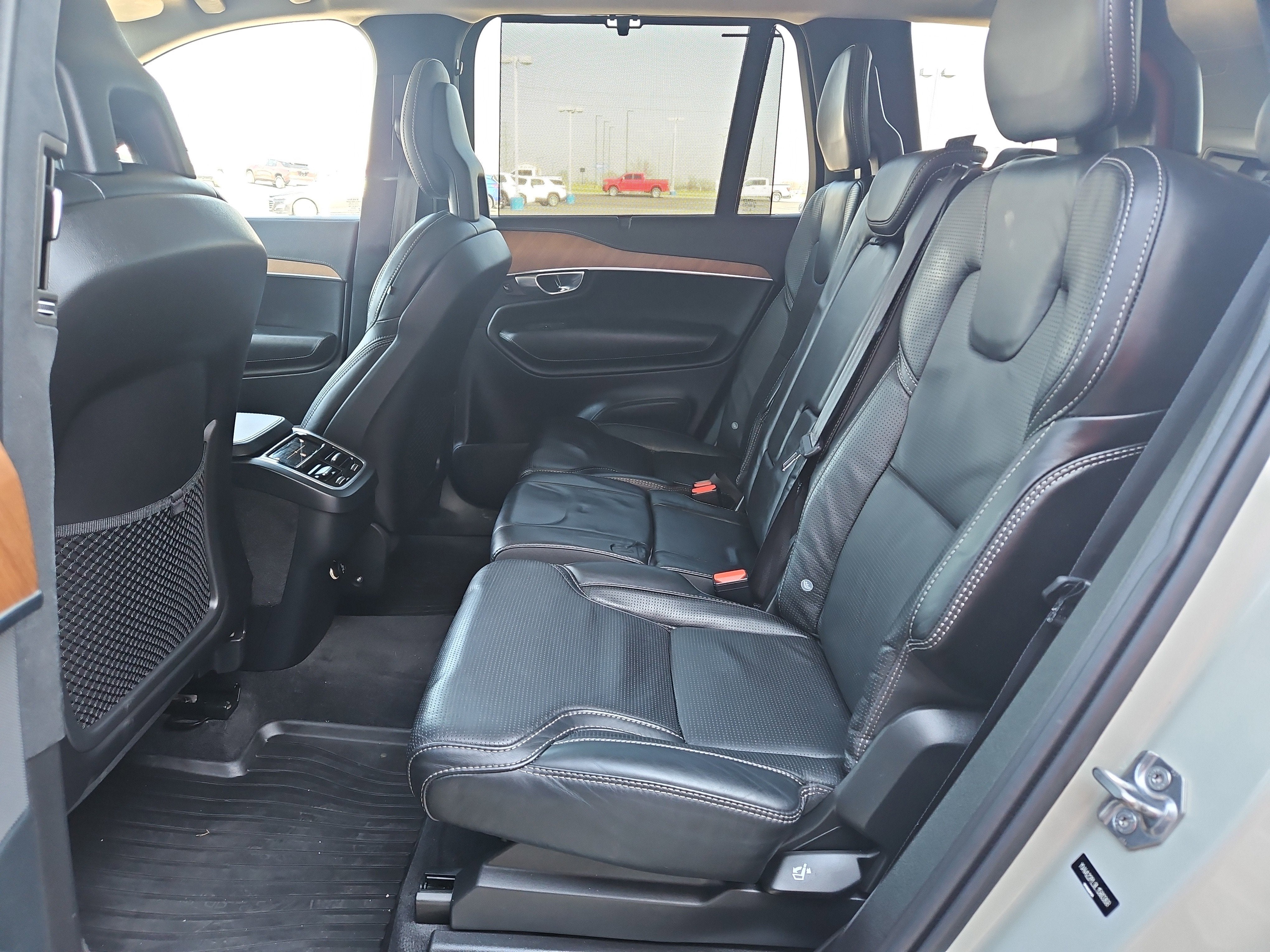 2020 Volvo XC90 Inscription