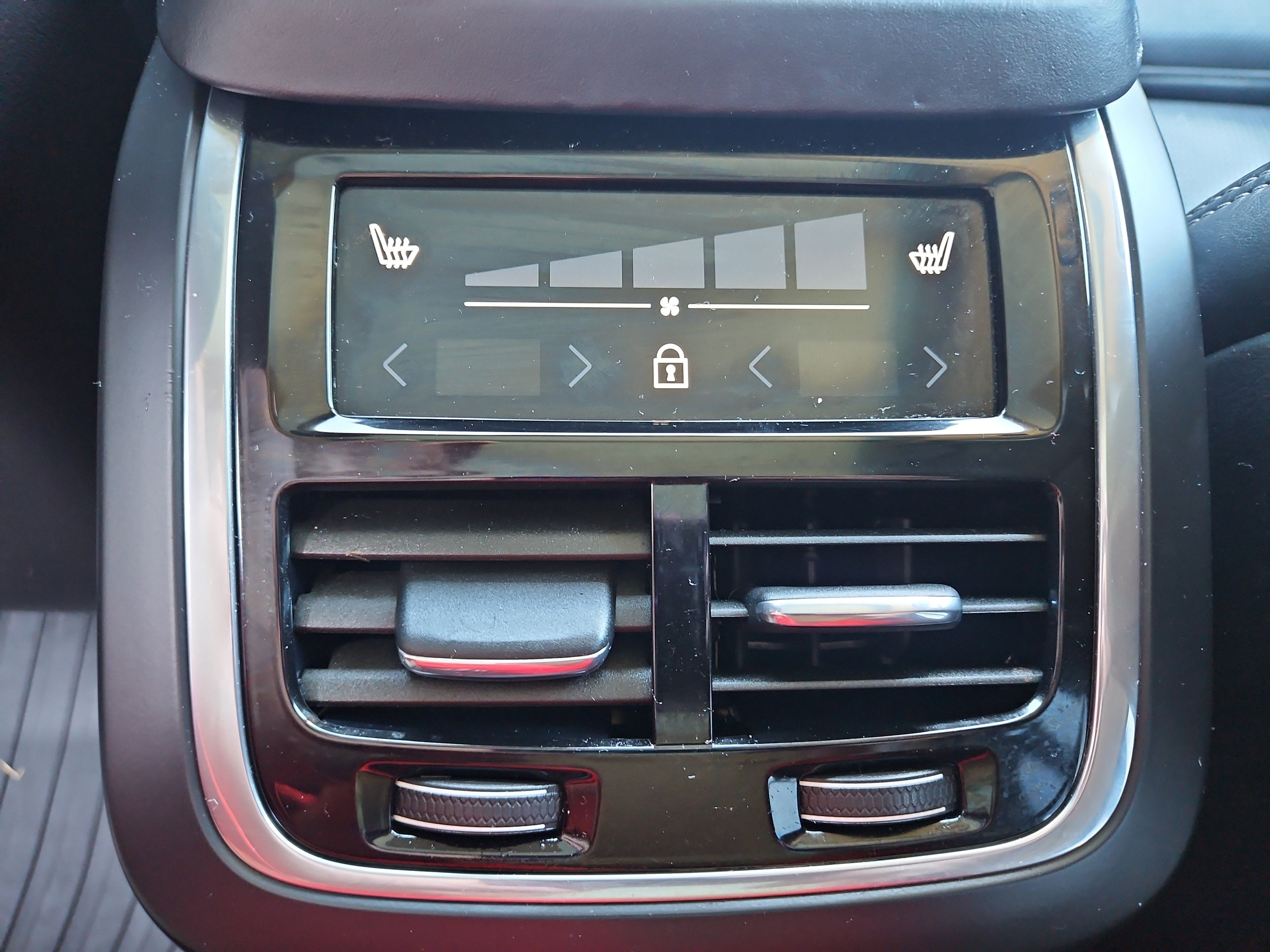 2020 Volvo XC90 Inscription